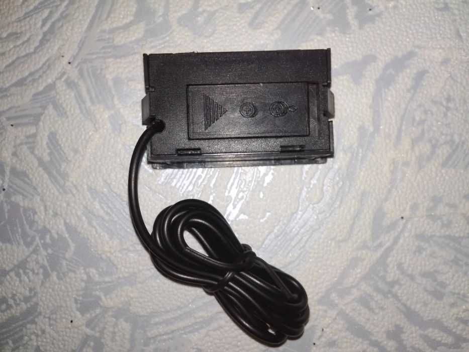 Мини термометр с выносным датчиком для аквариума, инкубатора и др.