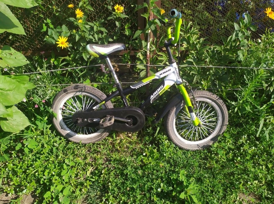 Продам дитячий велосипед