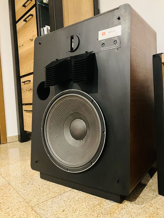 Kolumny JBL L300 summit