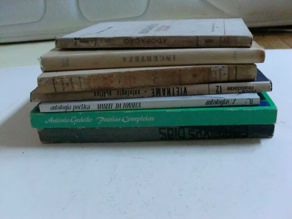 Obras de Poesia Portuguesa