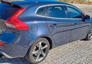 Volvo V40 D2 Summum R-Design Geartronic