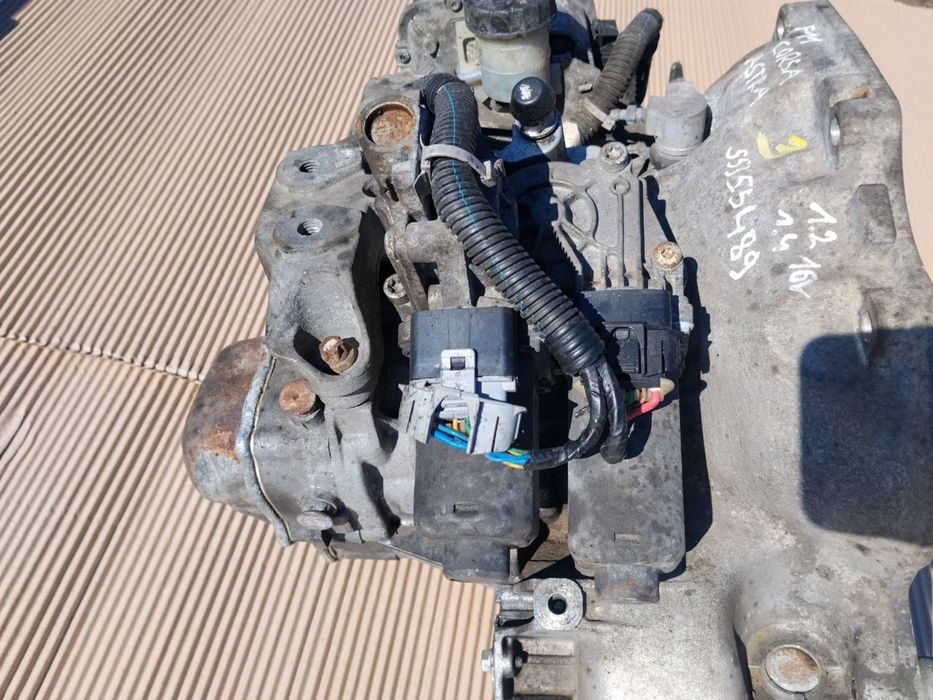 Ізітронік Коробка передач Easytronic Опель Меріва Корса Астра Зафіра Opel Corsa C 1.2 1.4 16V Easytronic F13 W374