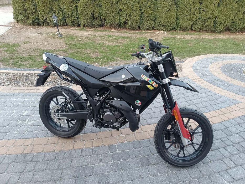 Generic  Generic Trigger SM 50 mały przebieg, jak nowy