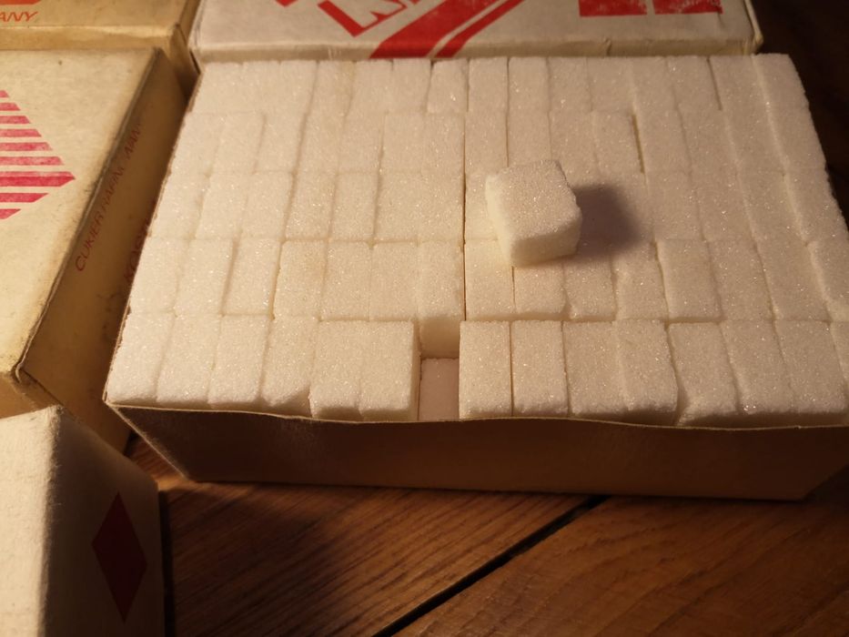 Cukier w kostkach rafinowany 1973r  prl 8kg PRL unikat