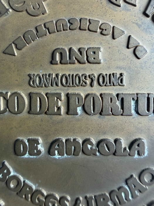 medalha comemorativa oficial em bronze- Nacionalização da Banca em Portugal