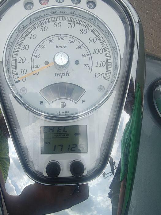 Suzuki boulevard c50T