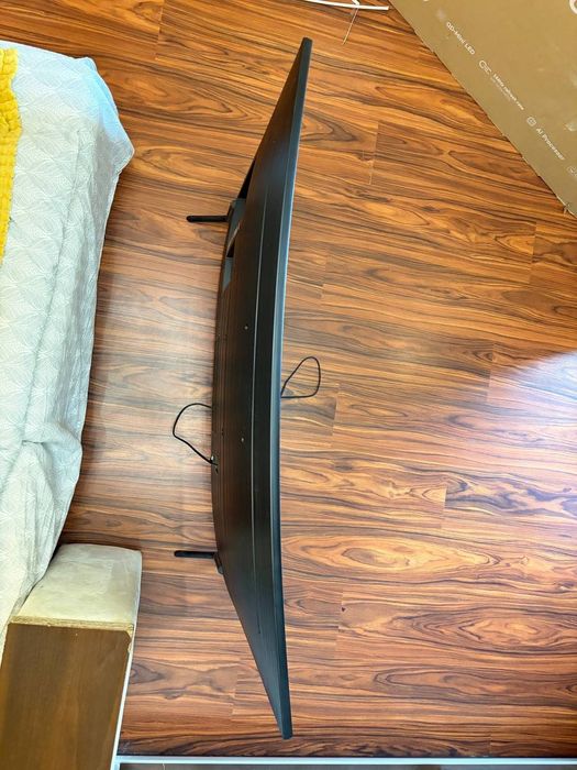 Продам телевізор  samsung ue49nu7300uxua