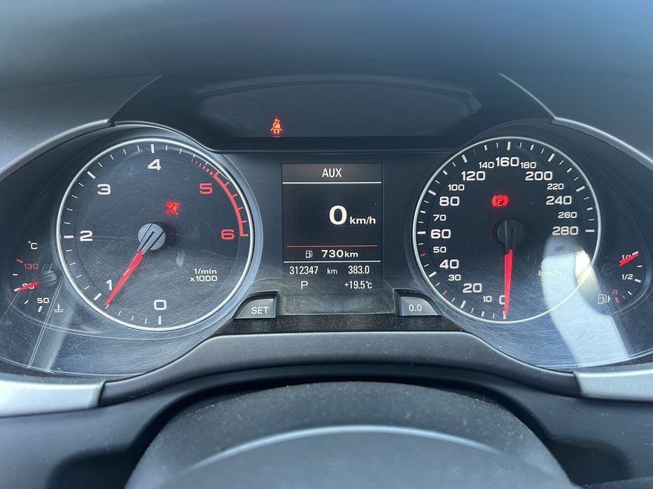 Audi A4 2010 VIN WAUZZZ8K9BA020880 фото оголошення 8 з 11