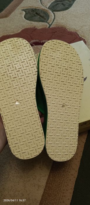 Шкіряні шльопанці 40 р.