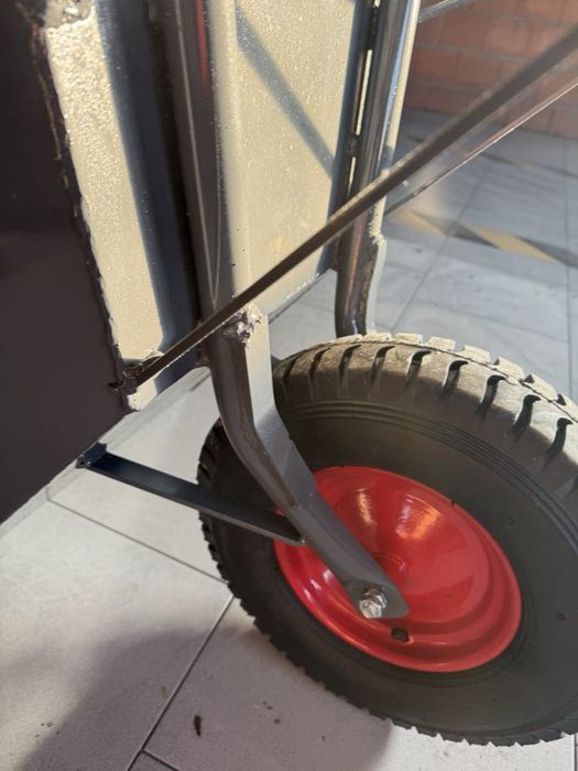 Taczka do zadan specjalnych