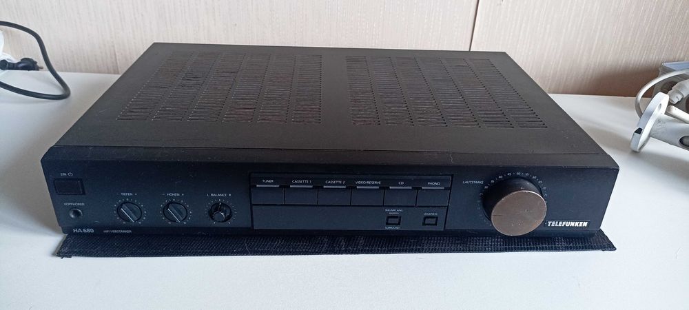 Підсилювач TELEFUNKEN HA-680
