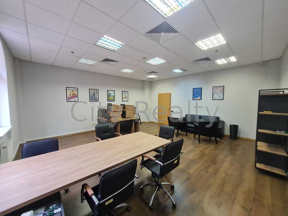 Офіс 152 м.кв. вул. Верхній Вал 4А Поділ метро Контрактова площа Без%