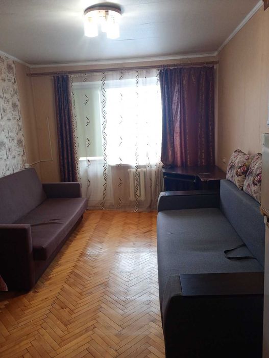 Продам 2х комн кв Салтовский р-н .Гвард Ширнинцев  . Отличная цена TB