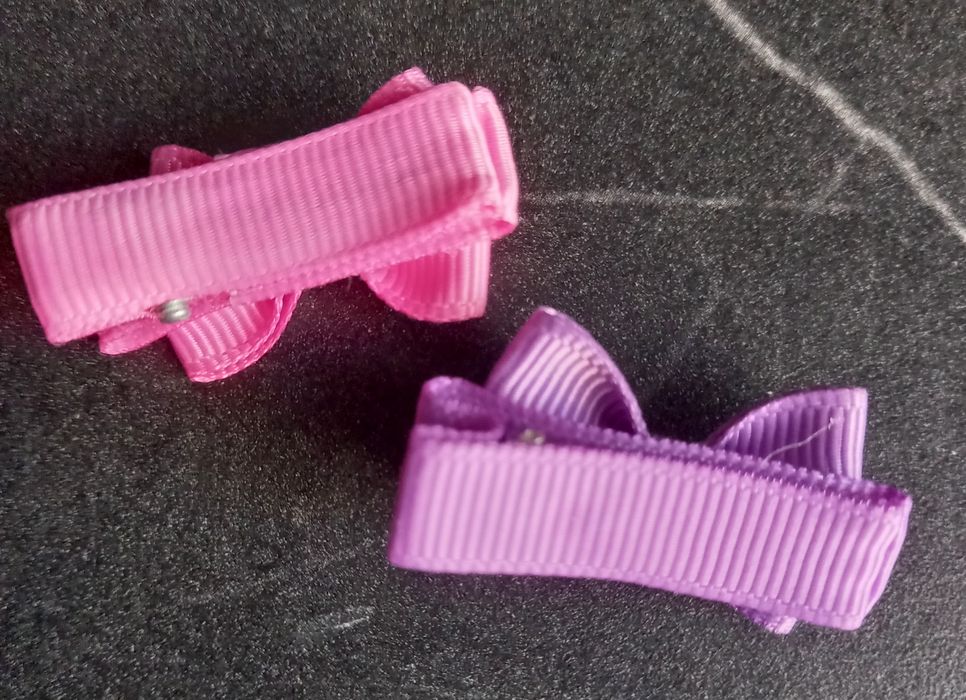 Заколка  бантик 118 шт .