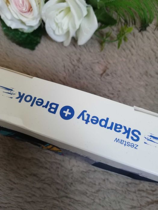 Zestaw brelok i skarpety super chłopak