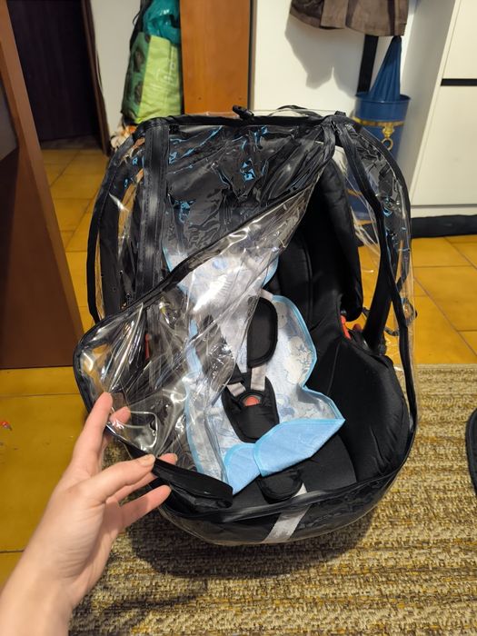 Carrinho de bebé com babycoque