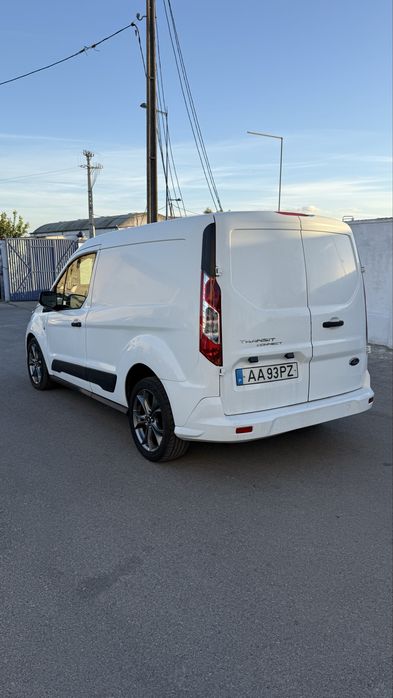 Ford Transit Connect 1.5 EcoBlue Automática
