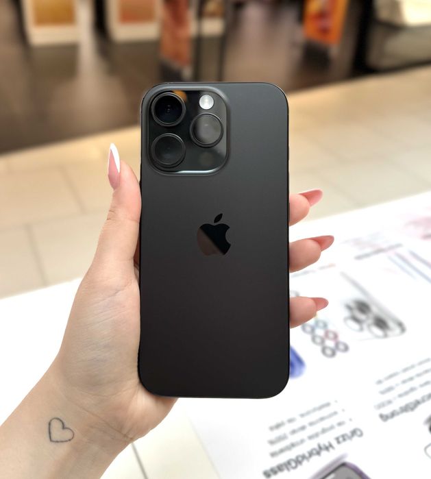 iPhone 16 Pro 128 GB Black Titanium | Jak nowy! 24 miesiące gwarancji!