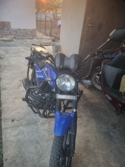 Продам мотоцикл Spark SP 125c-2am