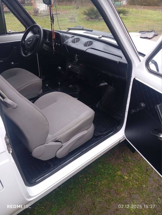 Нива 1,3 бензин 1990р