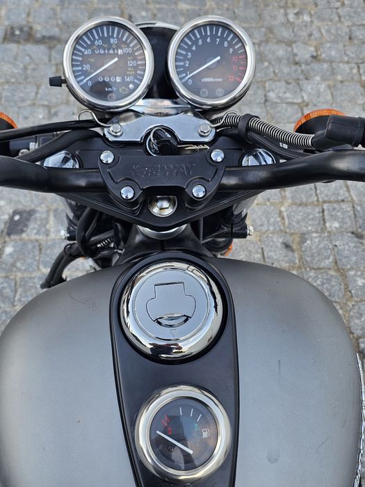 Keeway Superlight 125