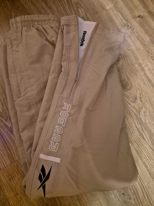 Spodnie dresowe reebok