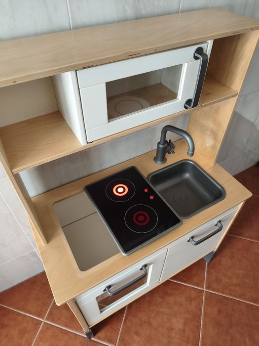IKEA - Cozinha de criança IKEA Duktig