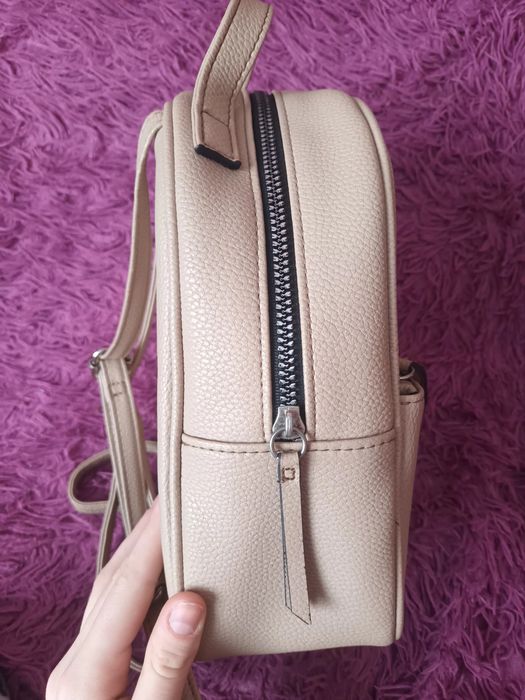 Жіночий малий рюкзак