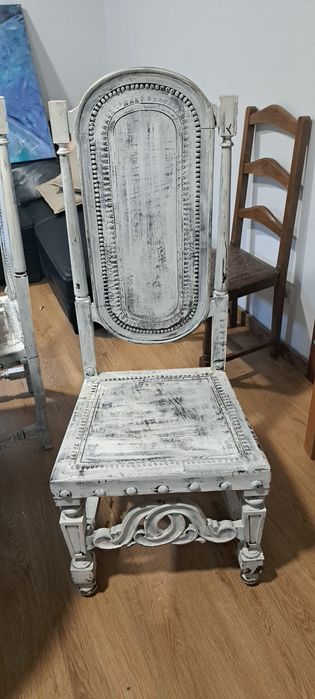 Mesa rústica  e 4 cadeiras