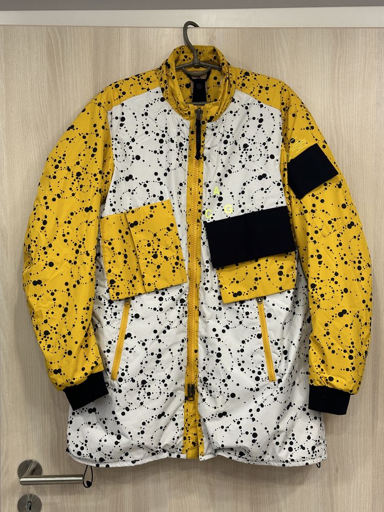 Nike acg insulated jacket hotsell