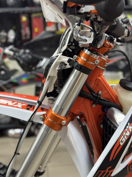 Мотоцикл Geon GNX K16 Геон 300 174fmm, Доставка до дому