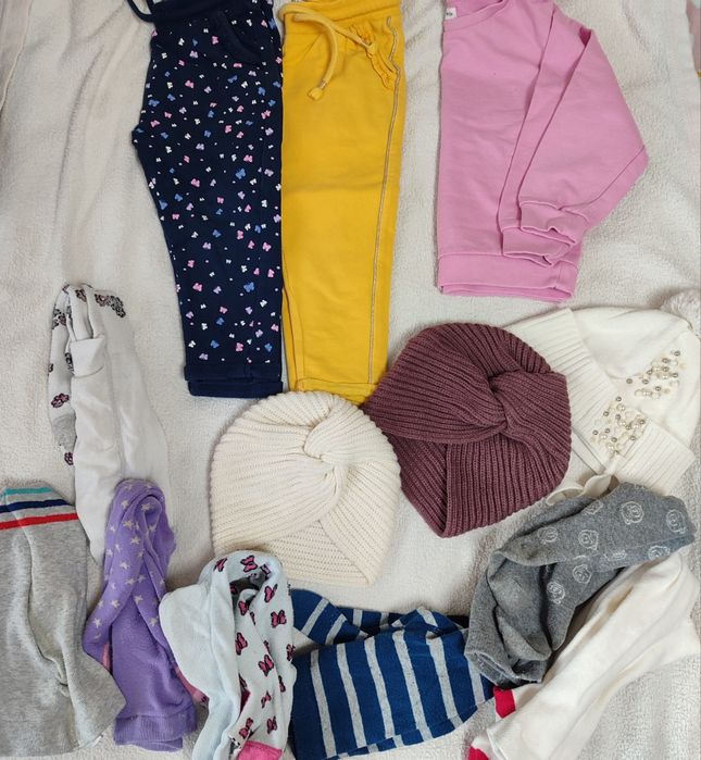 Пакет речей на дівчинку