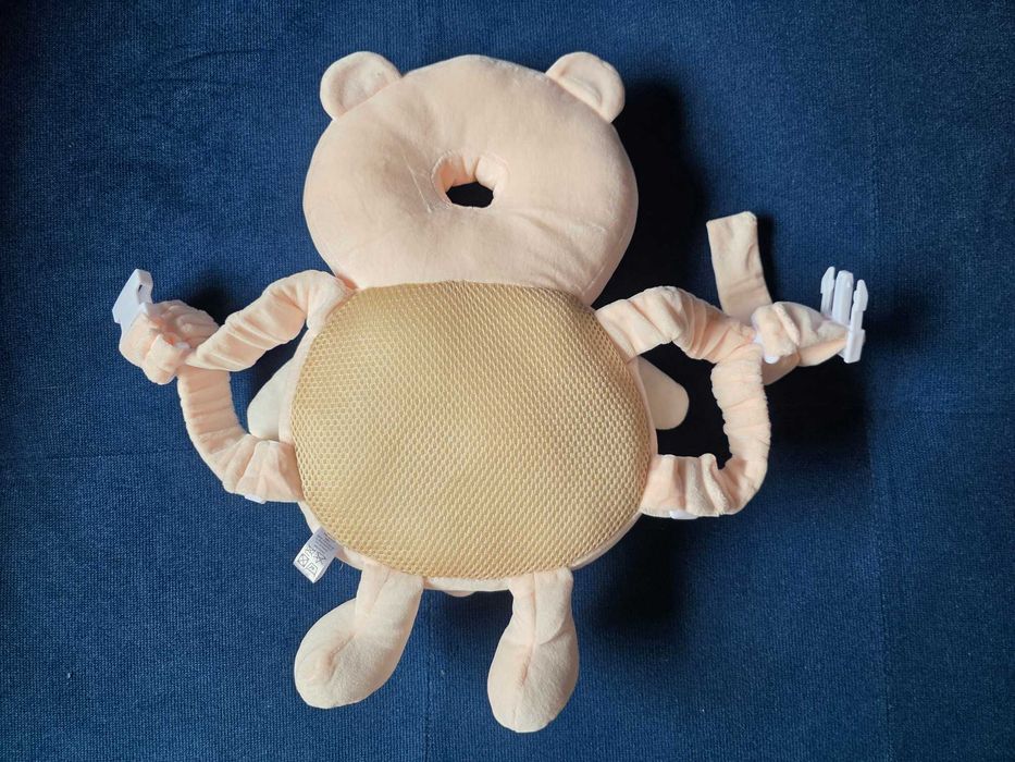 Poduszka szelki plecak bezpieczeństwa do nauki chodzenia miś SafeTeddy