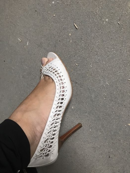 Buty sandały szpilki ażurowe soya concept białe