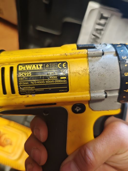 Wkrętarka DeWalt DC925