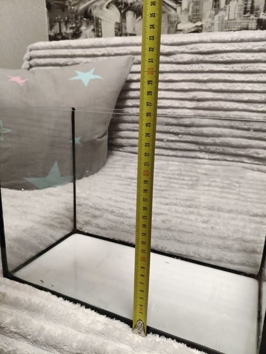 Акваріум  для водяних та різних  живностів