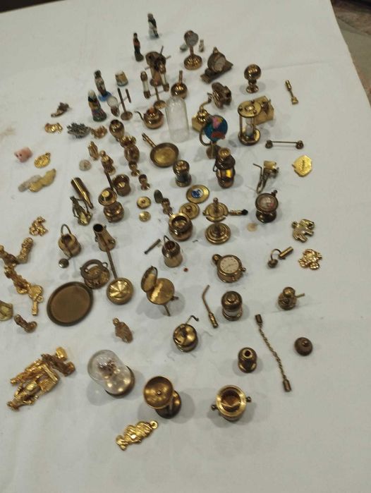 Conjunto de miniaturas em latão - Coleção