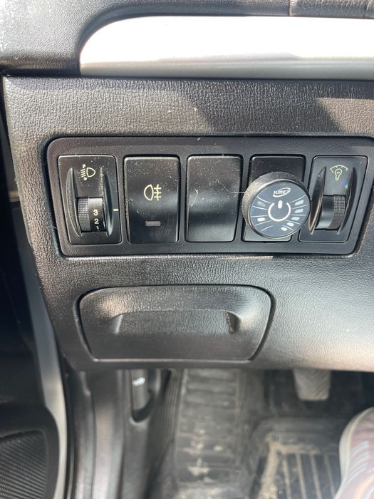 Hyundai Sonata 2006 VIN KMHEU41BP7A287971 фото оголошення 6 з 18
