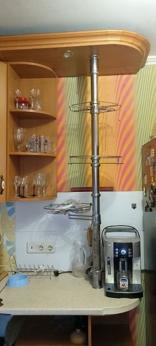 Продаж 4кімнатна Харківське шосе 21/6
