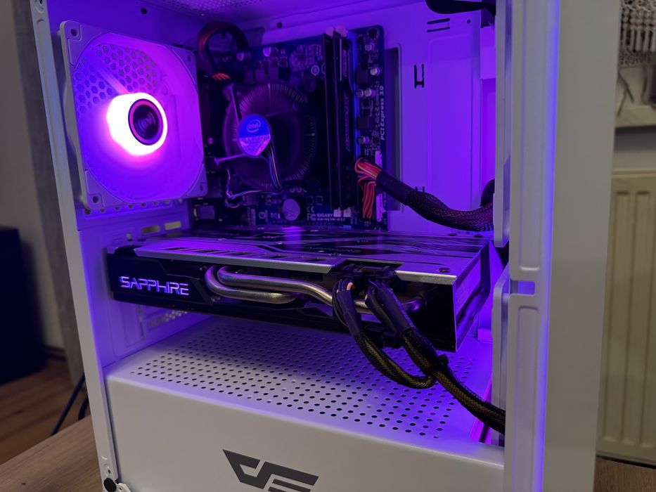 Komputer Gamingowy Intel I5, Radeon RX 570, 8GB, 256GB SSD, Windows 11