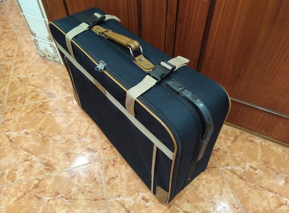 Mala malas de porão até 23 kg viagem casa quarto apartamento vivenda.