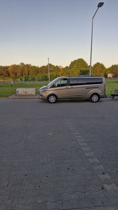 Przewoz do 7 osób, transfery na lotniska, imprezy itp