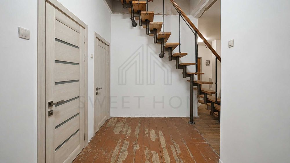 Гостомель | Будинок 186 м² | 9,3 сотки | басейн, сауна, гараж