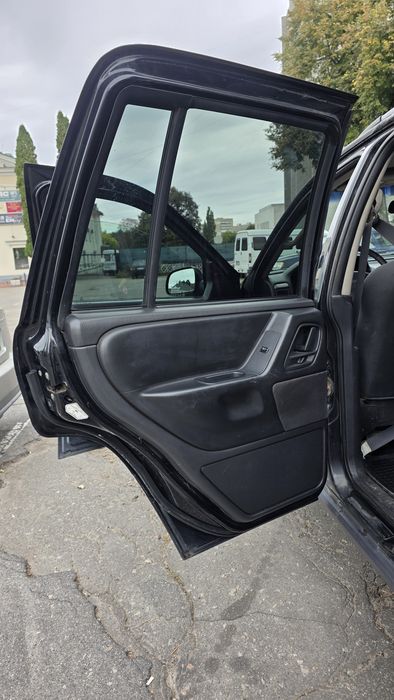 Jeep Grand Cherokee 2.7 CRD 4x4 автомат