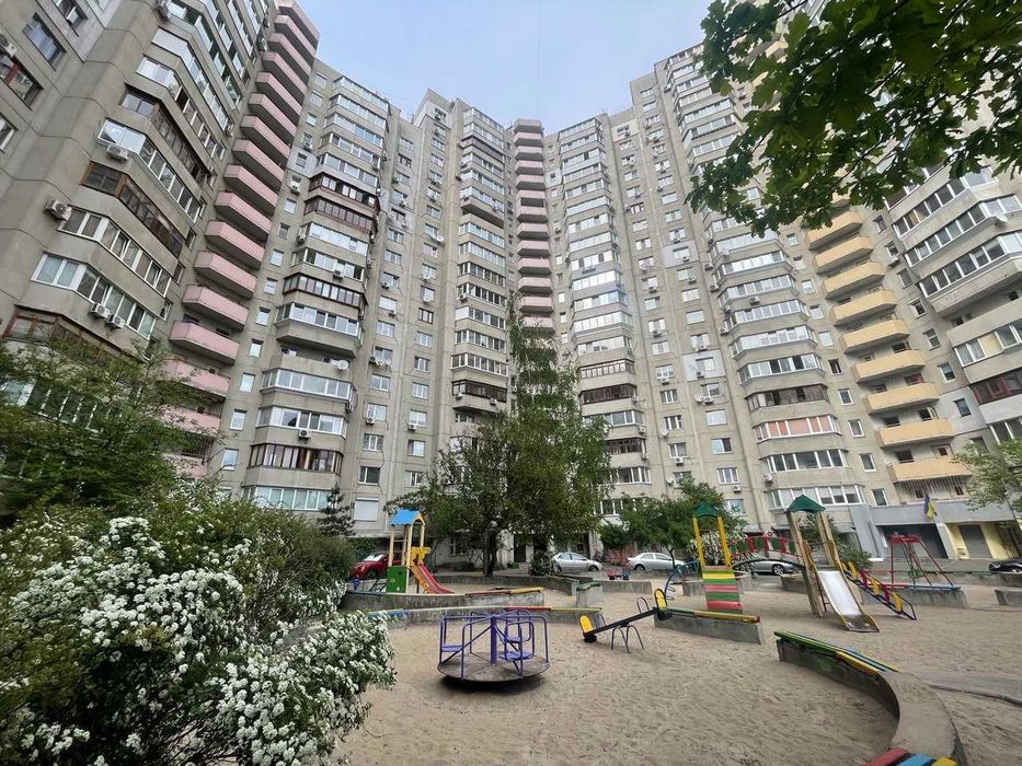 Просторная 3-ком квартира 101м2 на Троещине