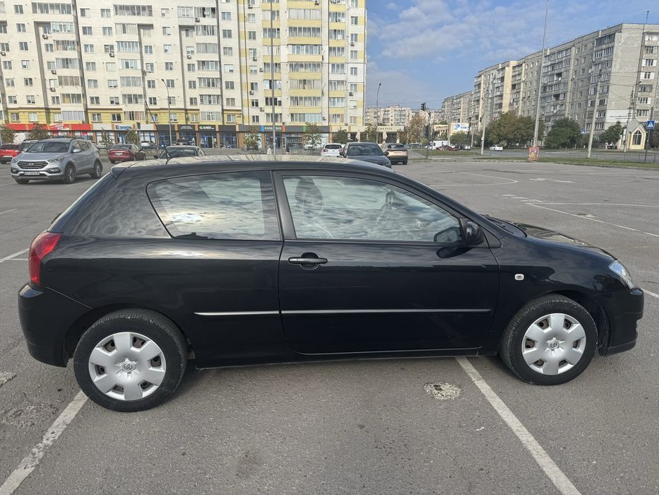 Автомобіль Toyota