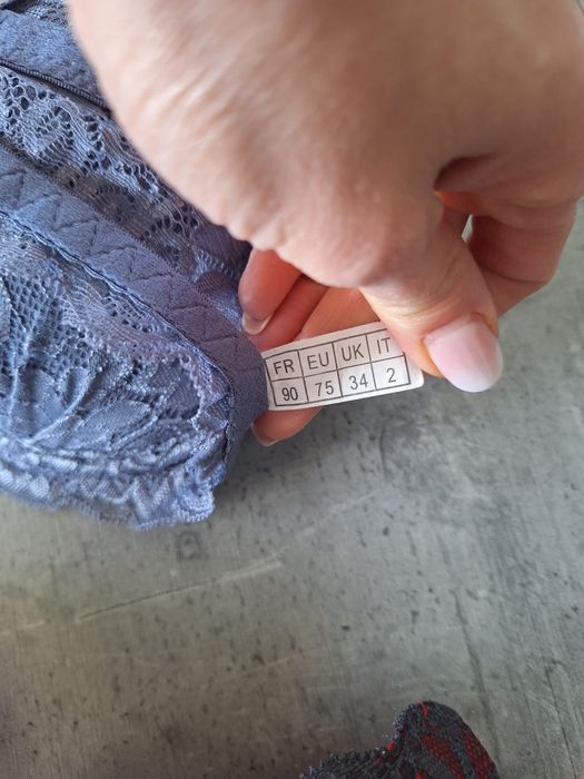 2 staniki 75B push up