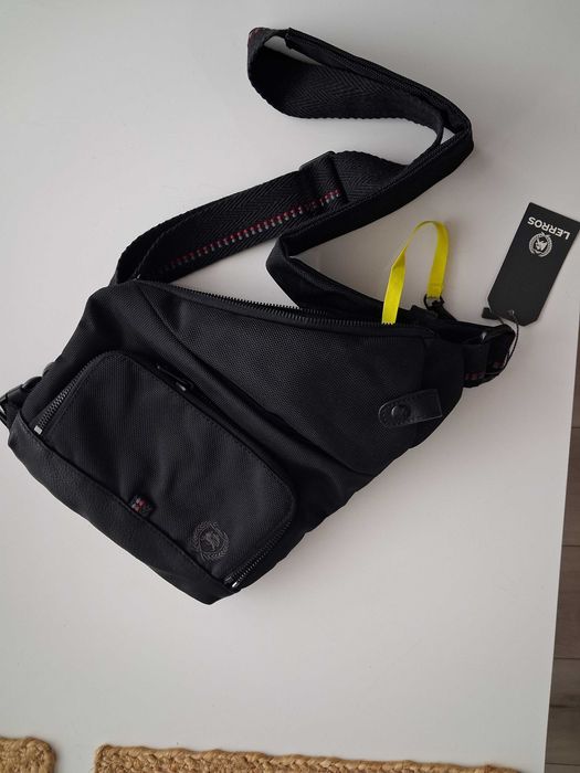 Saszetka plecakowa na ramię Lerros