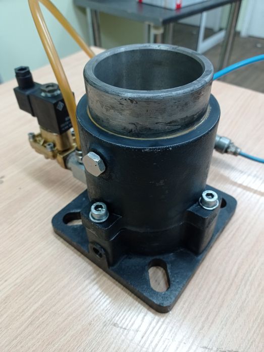 Завантажувальний клапан компресора EKOMAK -37