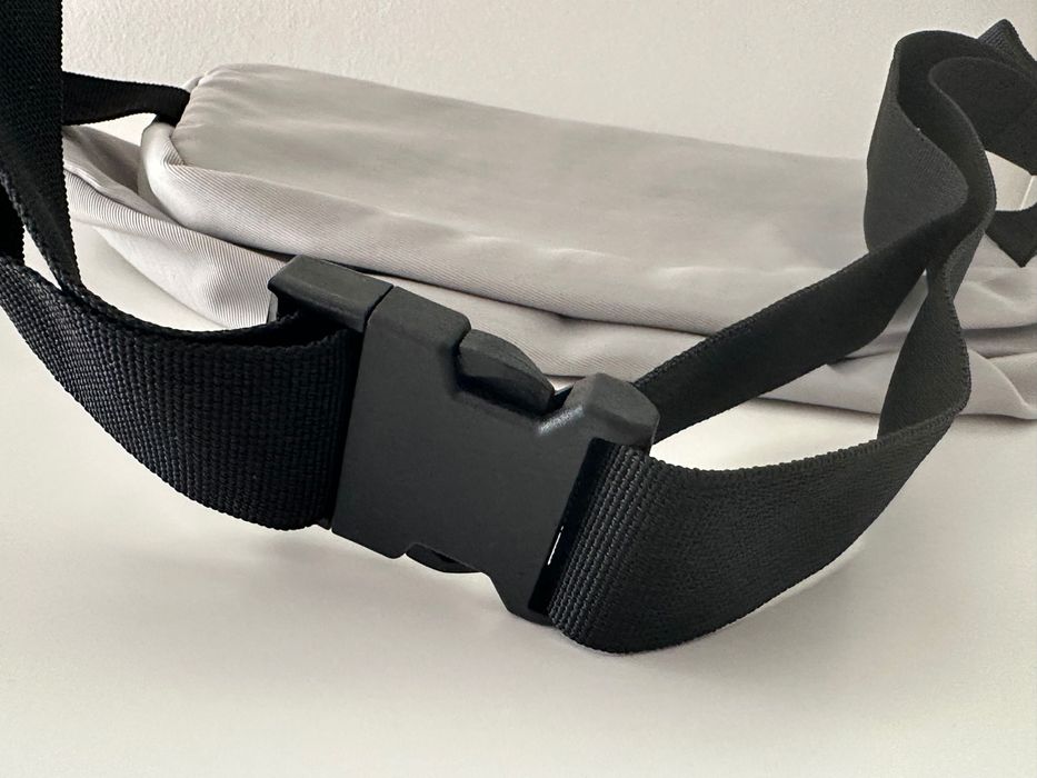 nowa nerka 4F sportowa